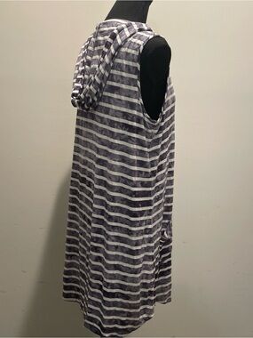 Blue Caribbean Hooded Beach Coverup or Tunic Size XL Striped Coastal Beachwear